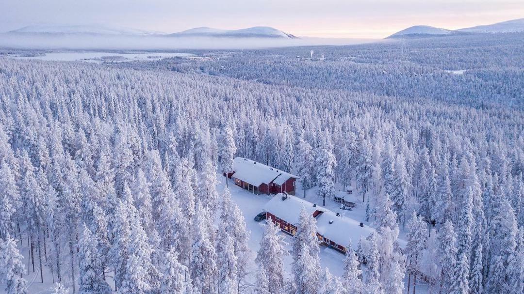 Äkäslompolo Kuerkievari Kuerhostel المظهر الخارجي الصورة